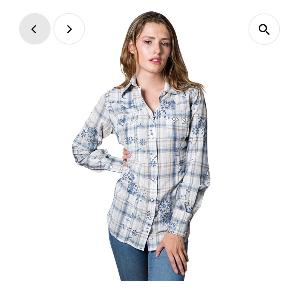 Rockmount Ranch Wear Women's Shirt S Blue Plaid Eyelet Embroidery Diamond Snap